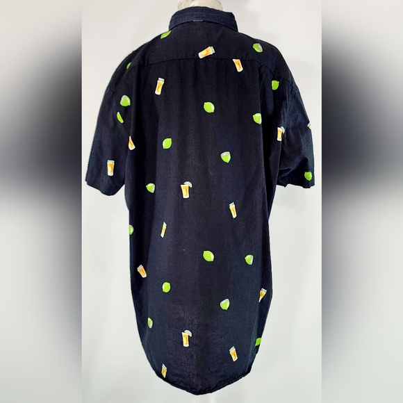 Molokai Surf Co Hawaiian drink & lime button-down relaxed fit shirt - Picture 4 of 9